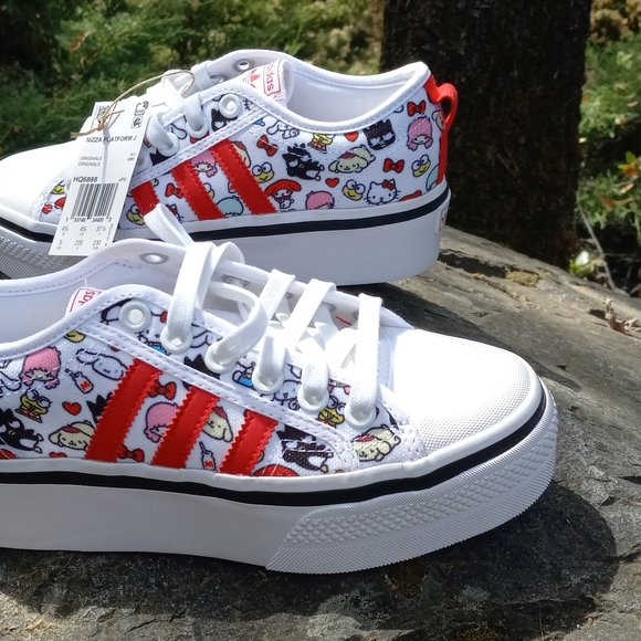 Adidas Originals (Unisex) Nizza Platform Sneakers J- Hello Kitty& Sanrio Friends - Picture 4 of 16